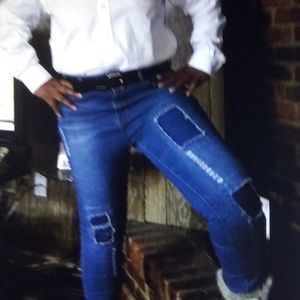 Meet your Posher, Annette